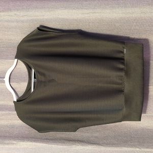 Savvi ribbed MD/LG Dark Green shirt